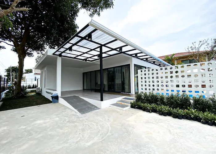 Ban Rub Lom Pool Villa 3 Difference Villas