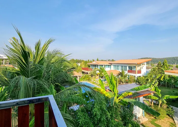 Tina'S Living Paradise - Guesthouses With Private Pool, 5 Min To Beach